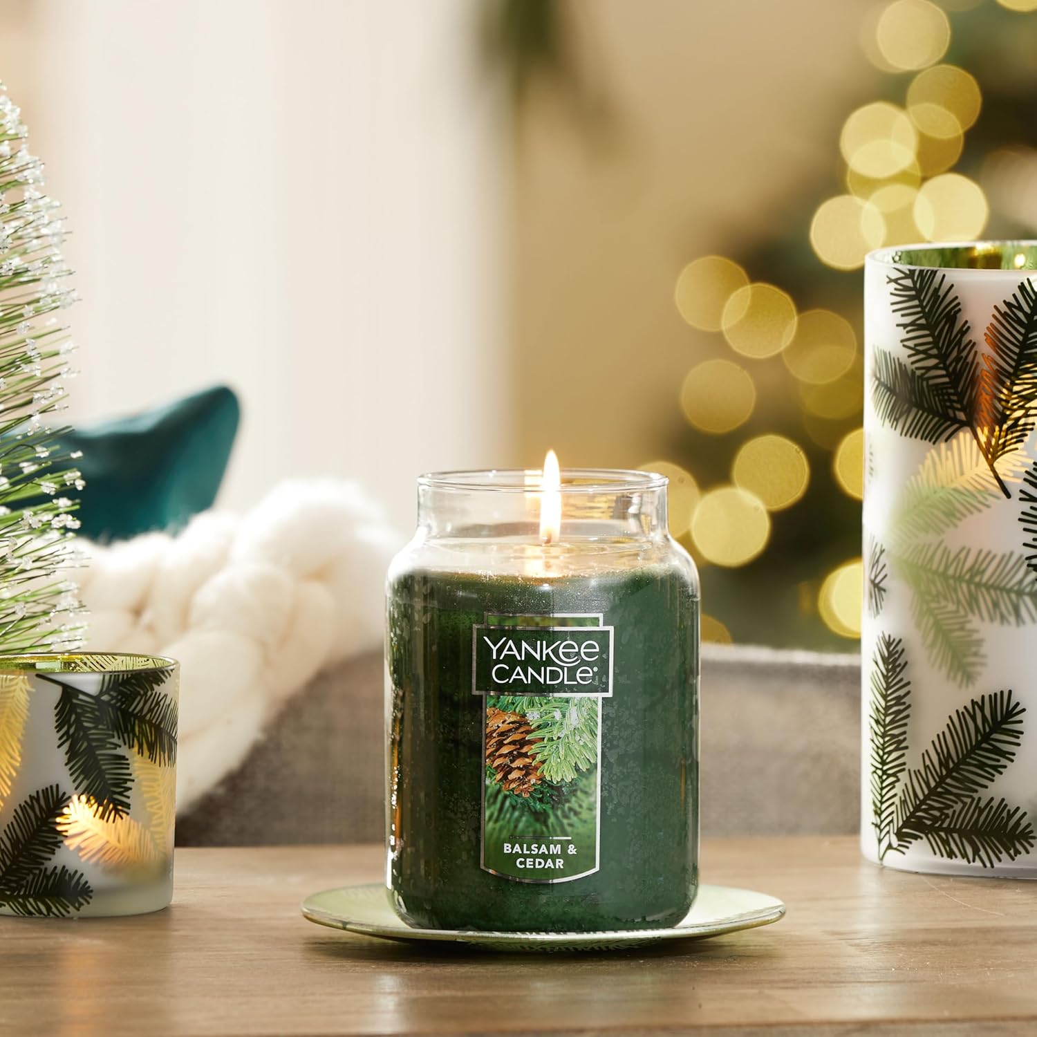 Balsam & Cedar 22oz Single Wick Candle, 110+ Hour Burn Time, Ideal Holiday Gift